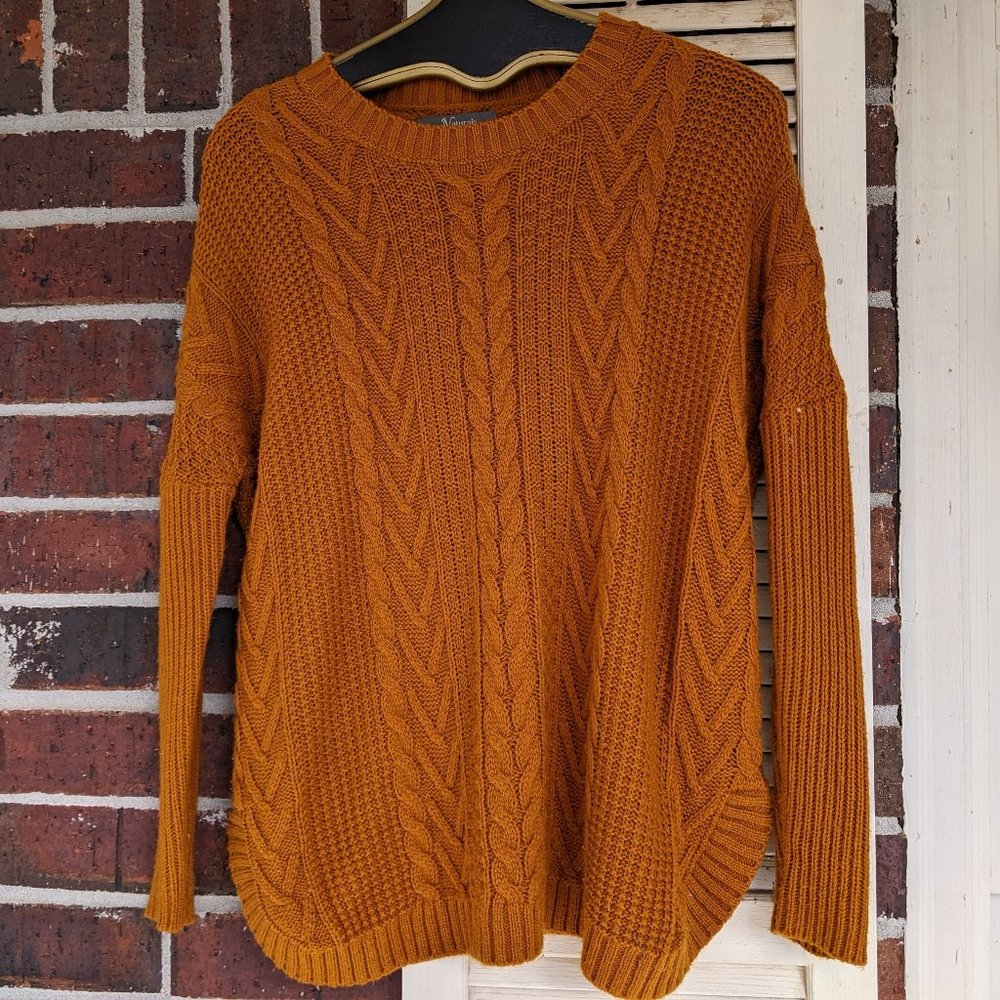 Natural Reflections Rust-colored cable-knit small (S) sweater